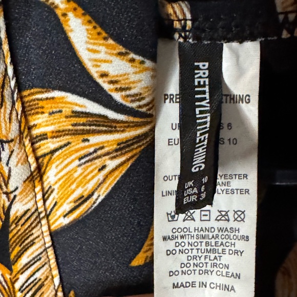 NWOT PrettyLittleThing Black 3 piece set - Picture 4 of 8